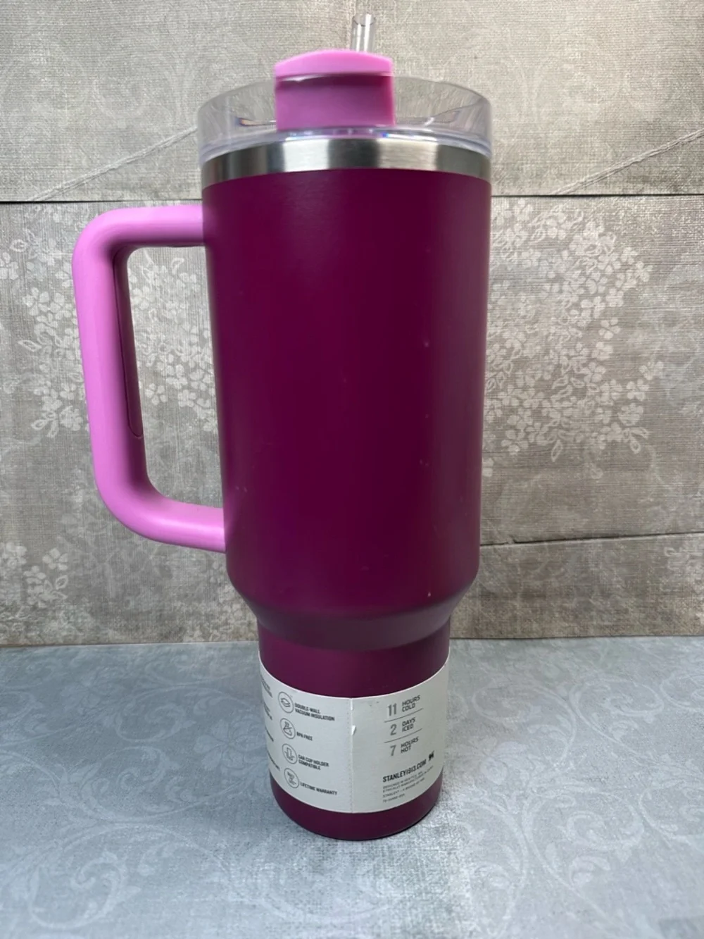 Rose Bouquet Stanley 40 oz Stainless Steel H2.0 Flowstate Quencher Tumbler - Picture 2 of 9
